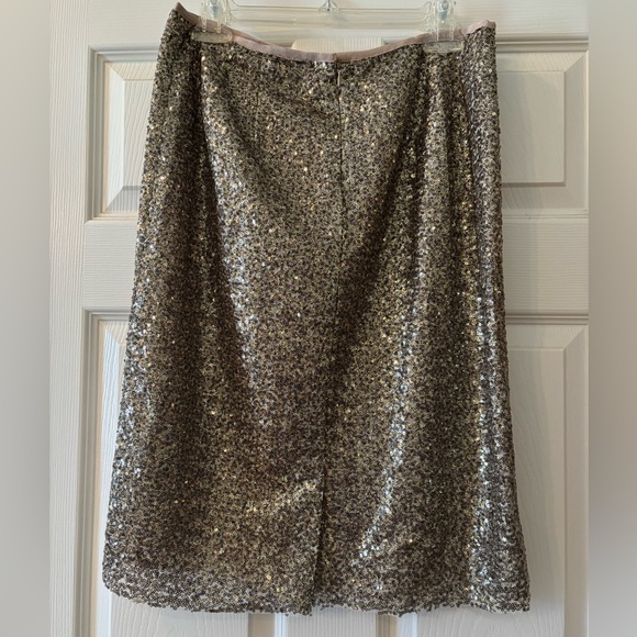 Chico’s Elegant Sequin Skirt in Gold Size 1 (8) - Picture 2 of 7